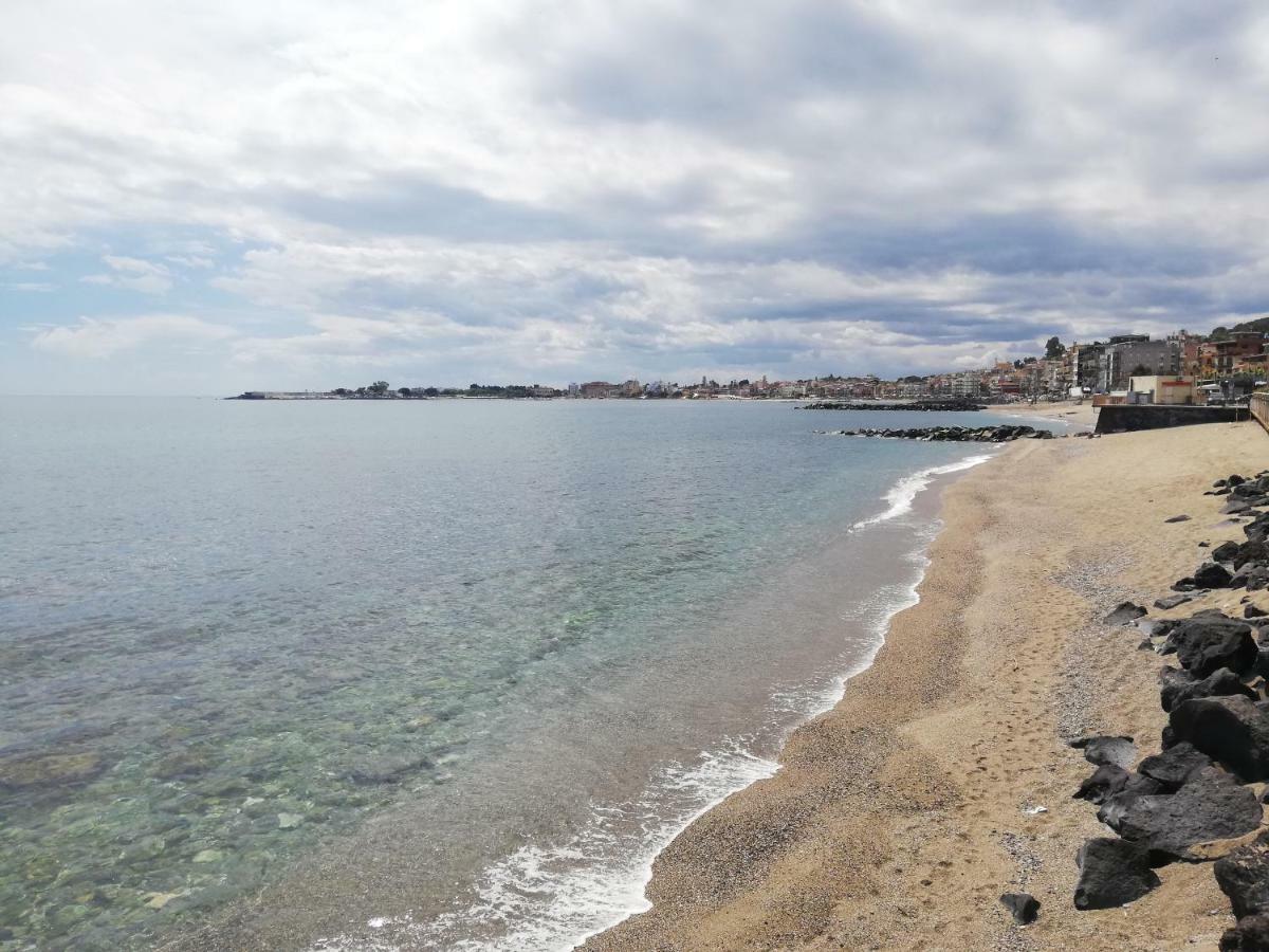 Joanna Studio Flat Giardini Naxos Exterior foto